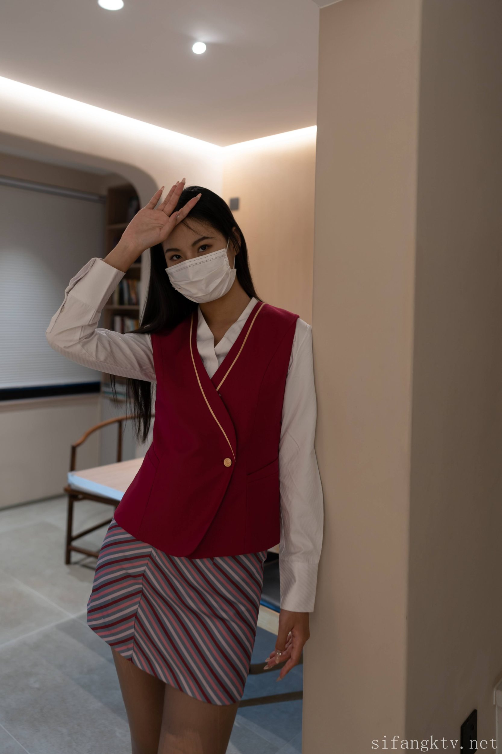 图片[1]-模特舒舒南航空姐制服大长腿全套写真+4K拍摄花絮[145P4V]-尤妹社