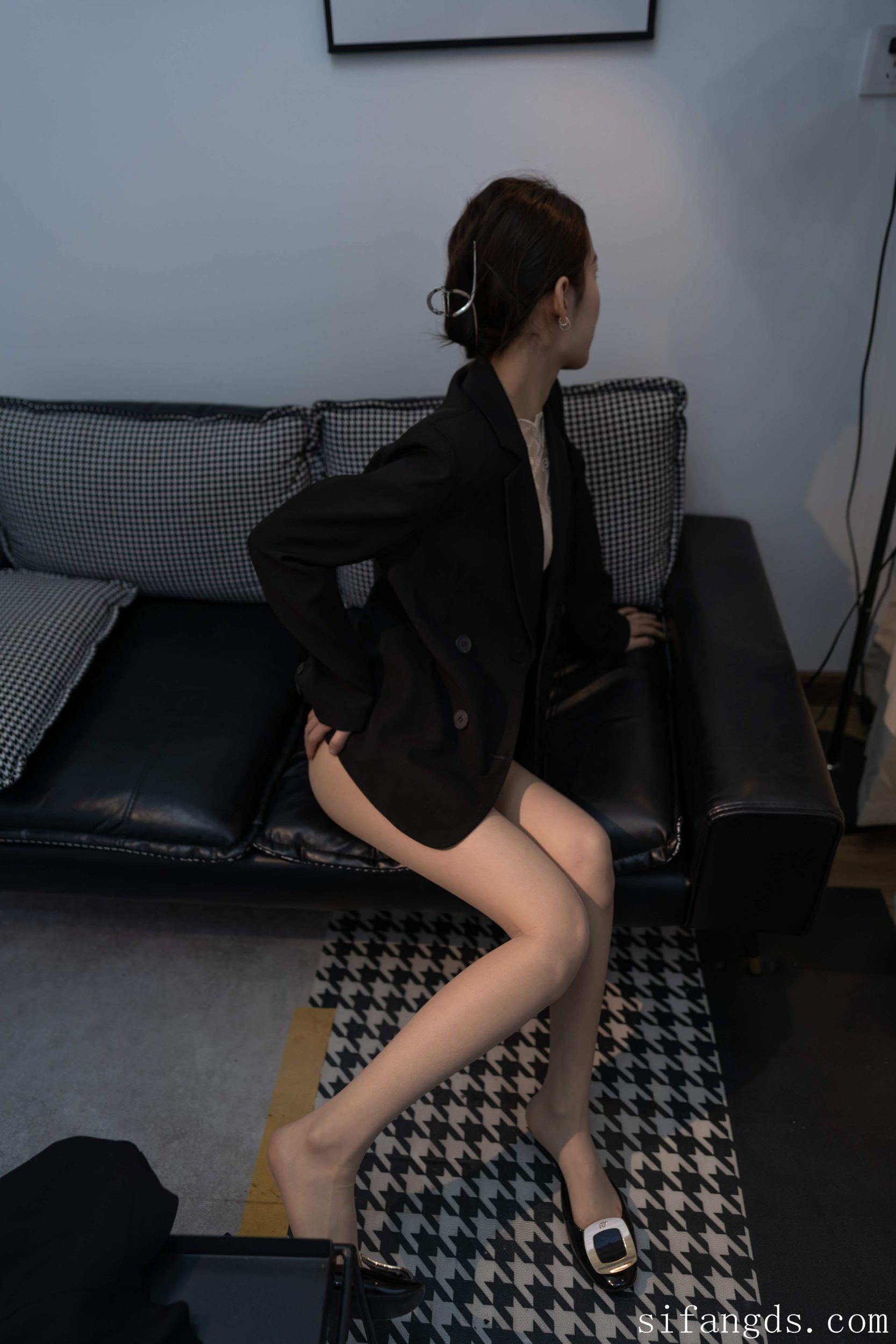 图片[5]-ISS系列 气质女神佳瑜2 内部私定全裸+高清花絮[134P1V]-尤妹社