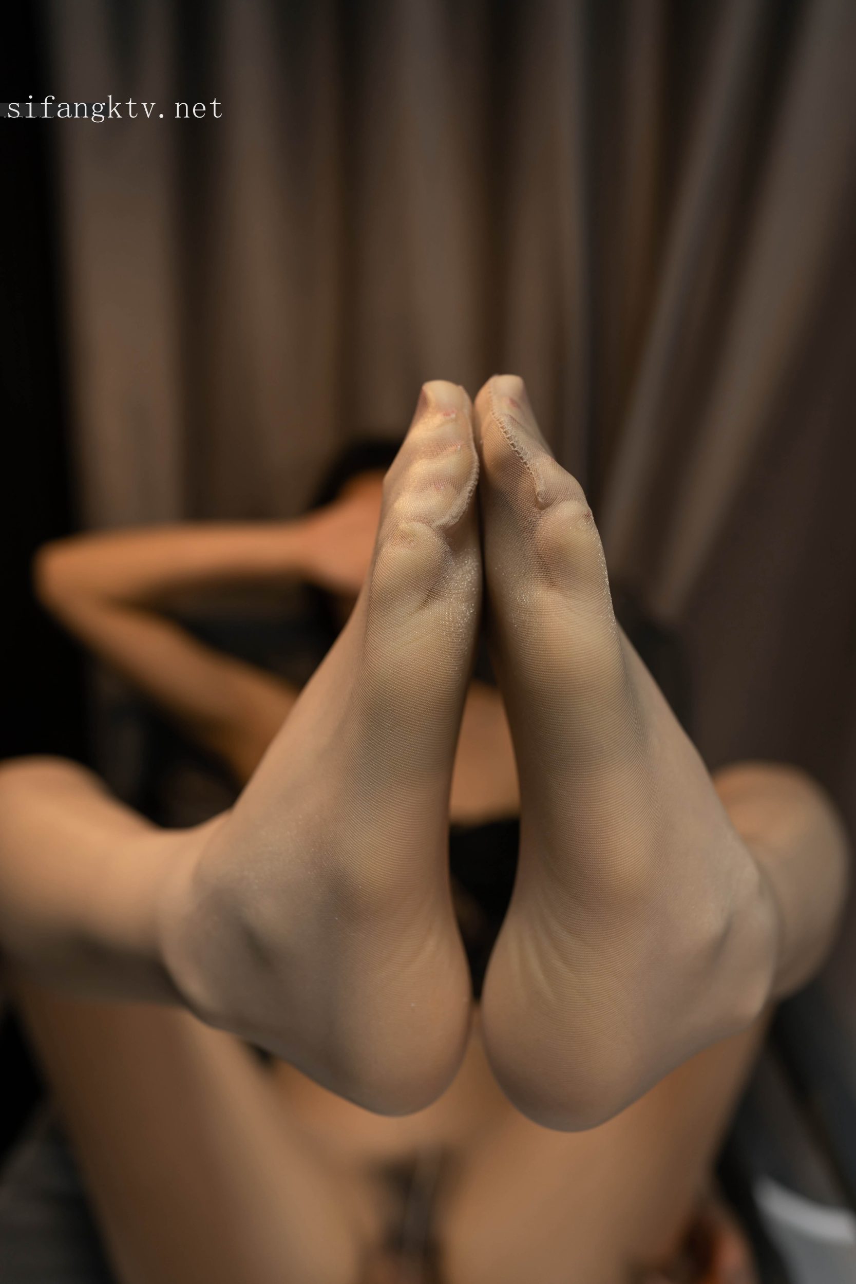 图片[5]-ISS系列 丝袜无内嫩模【桃桃】裤里肉丝真空套图＋拍摄花絮[87P1V]-尤妹社