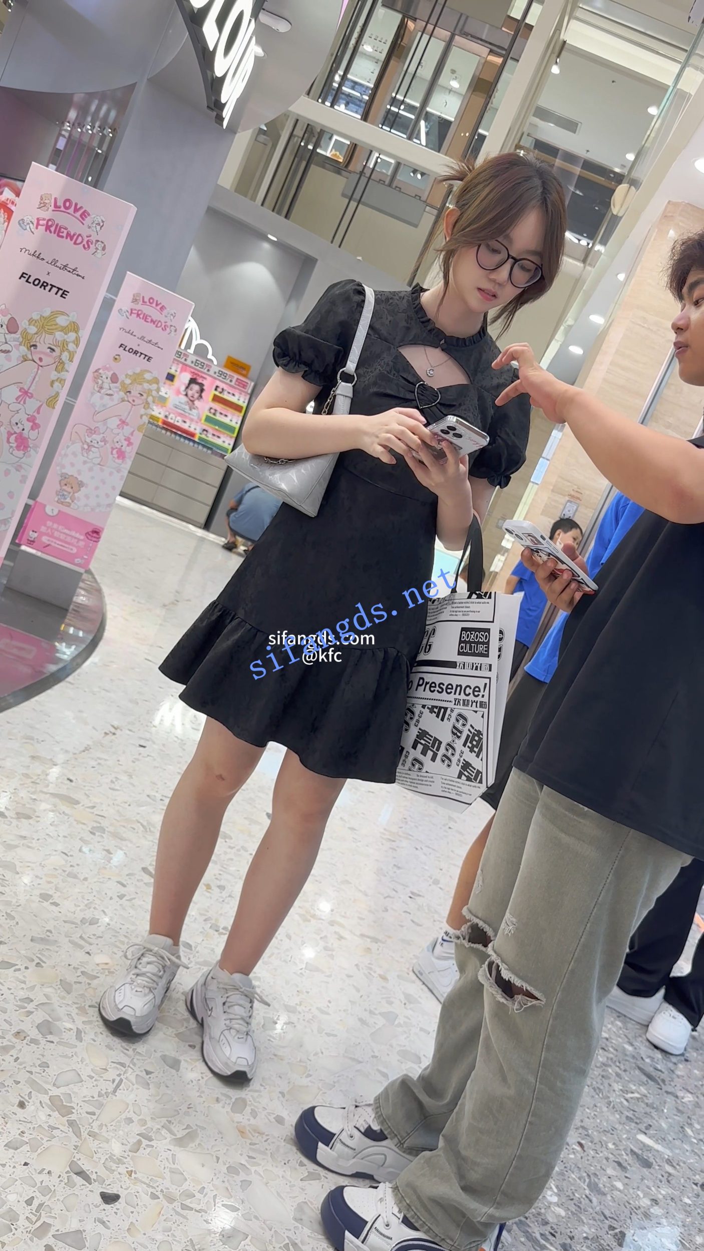 图片[29]-私房价值万元街拍高颜值尤物御姐探索裙摆下的致命诱惑全网最全合集[548V]-尤妹社