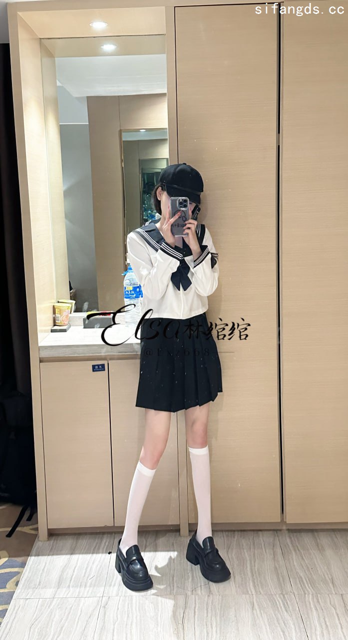 图片[2]-林绾绾顶级反差白富美『ELSA林绾绾』SVIP收费福利，高挑气质丝袜制服！[45P37V]-尤妹社