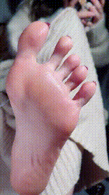 图片[2]-楚楚可怜的高颜值素人主播高价定制足底超高清特写[5V]-尤妹社