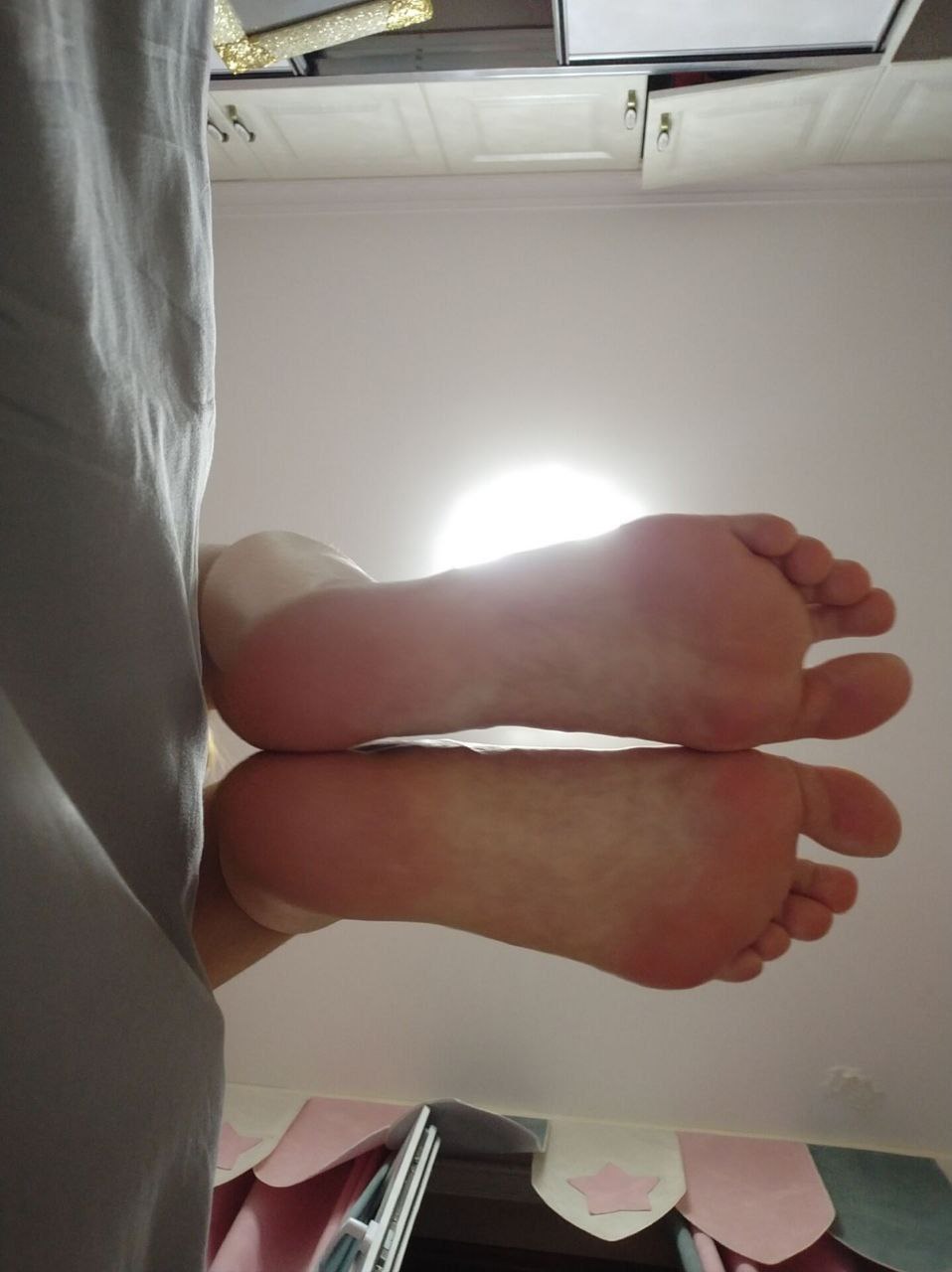 图片[14]-面试套路-面试套路素人小姐姐脚脸同框展示足底-尤妹社