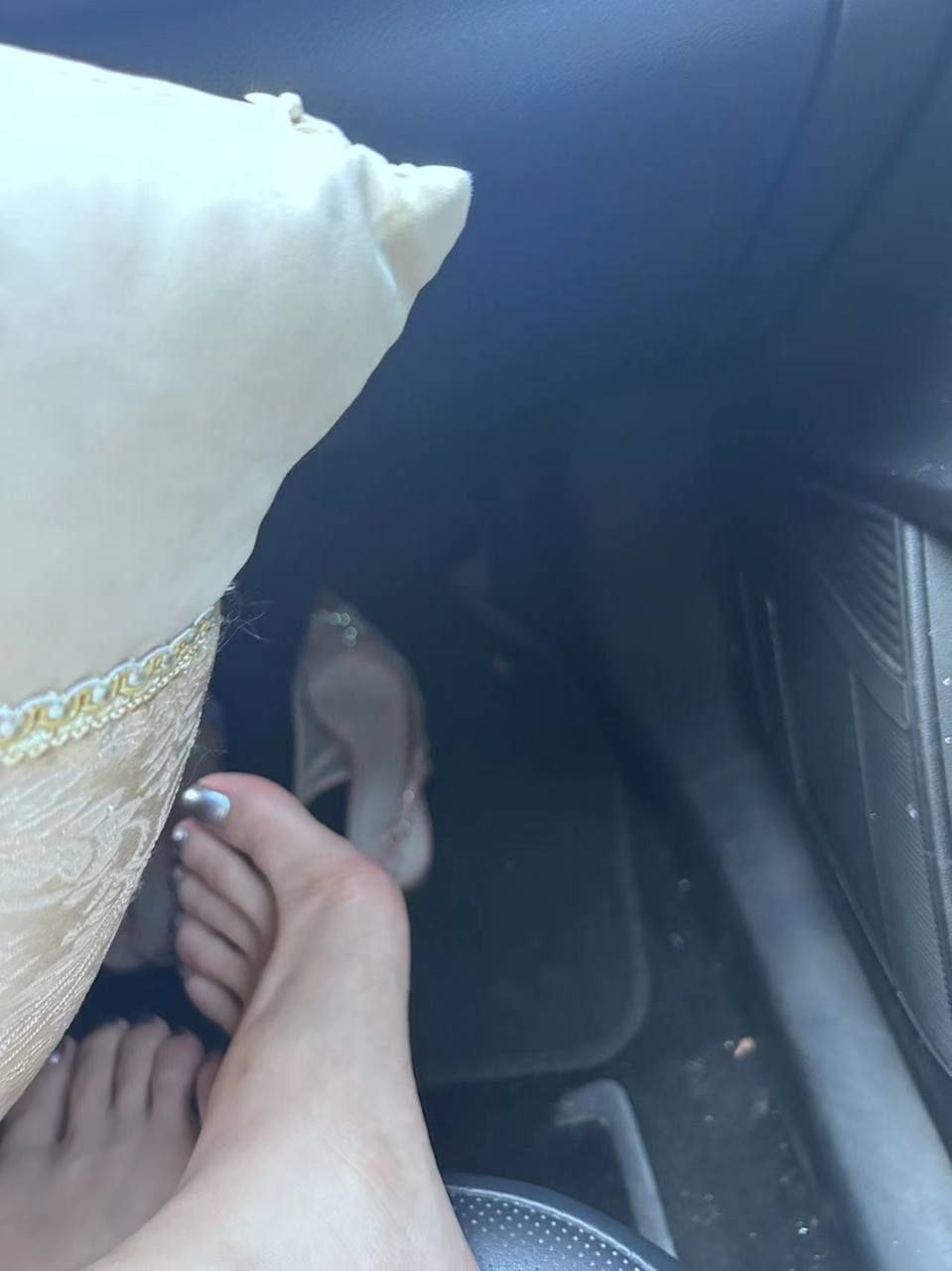 图片[5]-素人原创-套路高跟肉丝美脚素人酒店玩脚[15P12V]-尤妹社