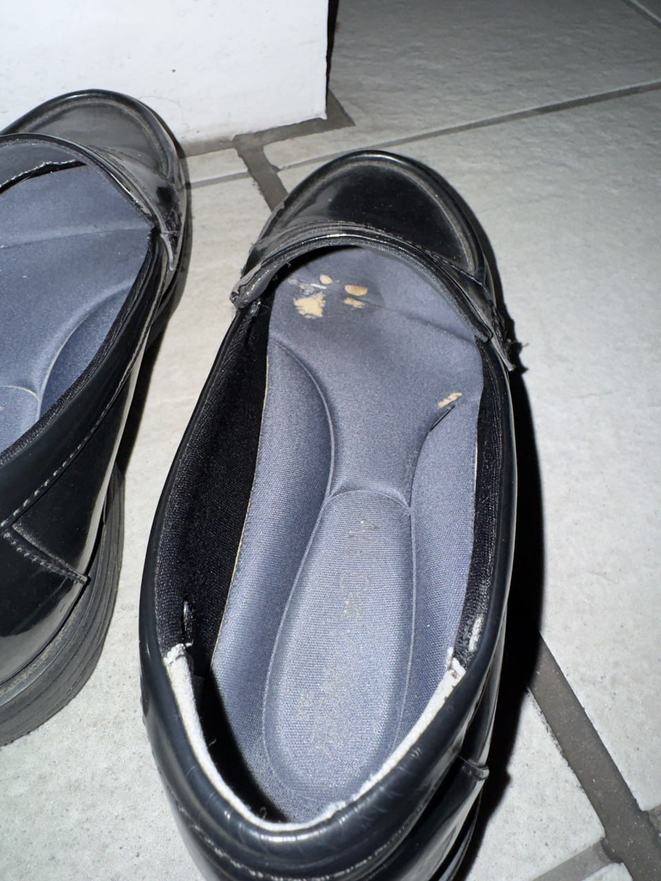 图片[2]-【日本原创】JK裙平底鞋和气味强烈的白袜脚-尤妹社