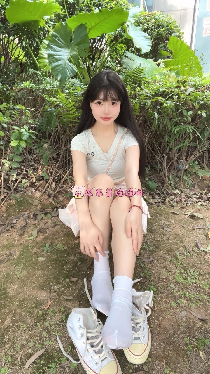 图片[3]-抖音原来是瑶瑶呀原味博主奉上鞋子给你闻[75P25V]-尤妹社