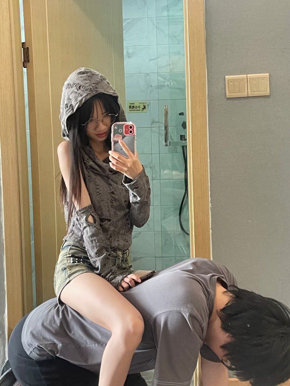 图片[12]-抖音推特博主零陆大人反差踩踏男奴门槛内福利[294P44V]-尤妹社