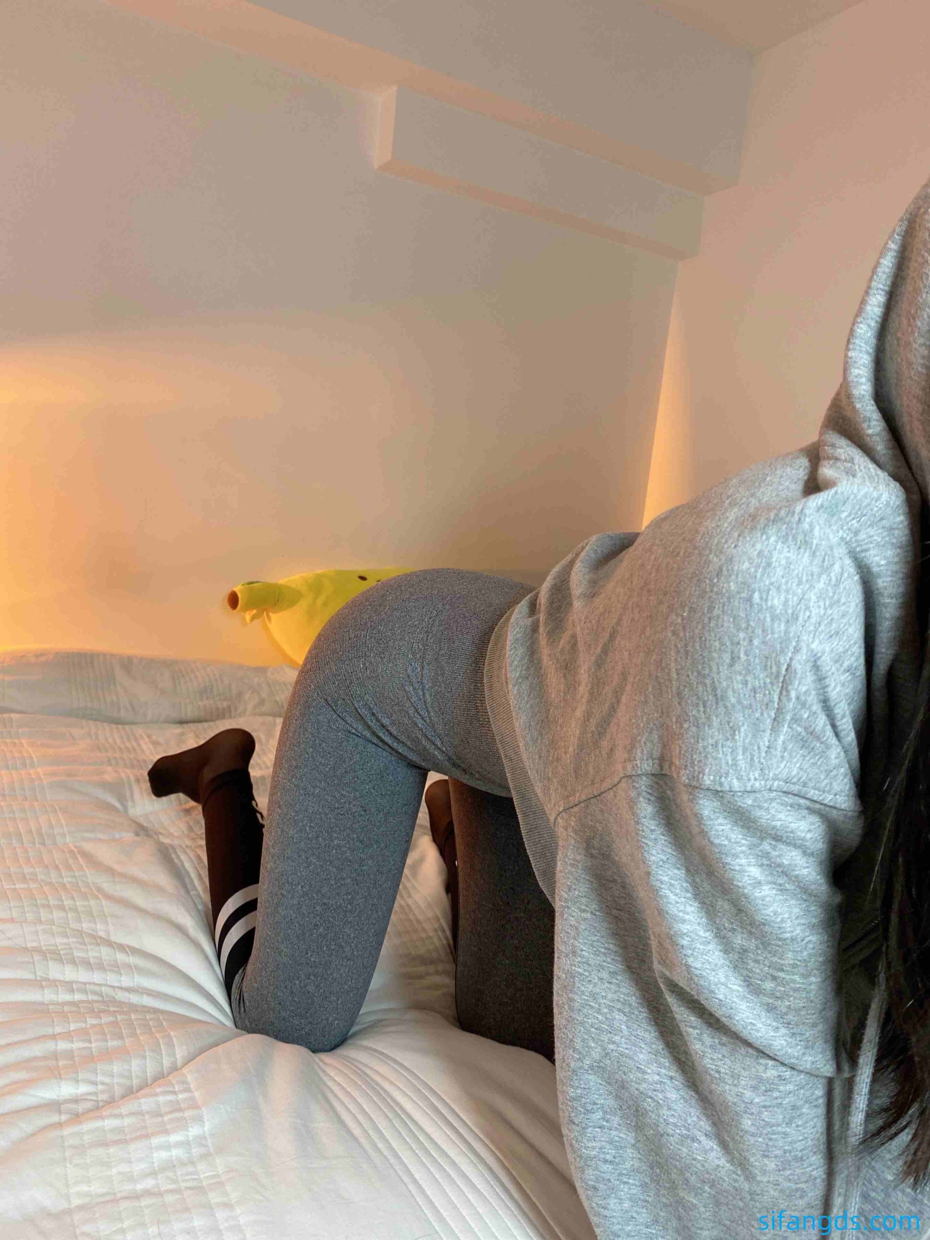 图片[28]-抖音30万粉丝博主软妹小九九价值300元微信朋友圈写真套图[34合集]-尤妹社