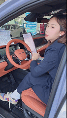 图片[29]-挑鞋杀！高颜值4s主播为了流量挑鞋脱鞋展示玉足[第一弹271V]-尤妹社