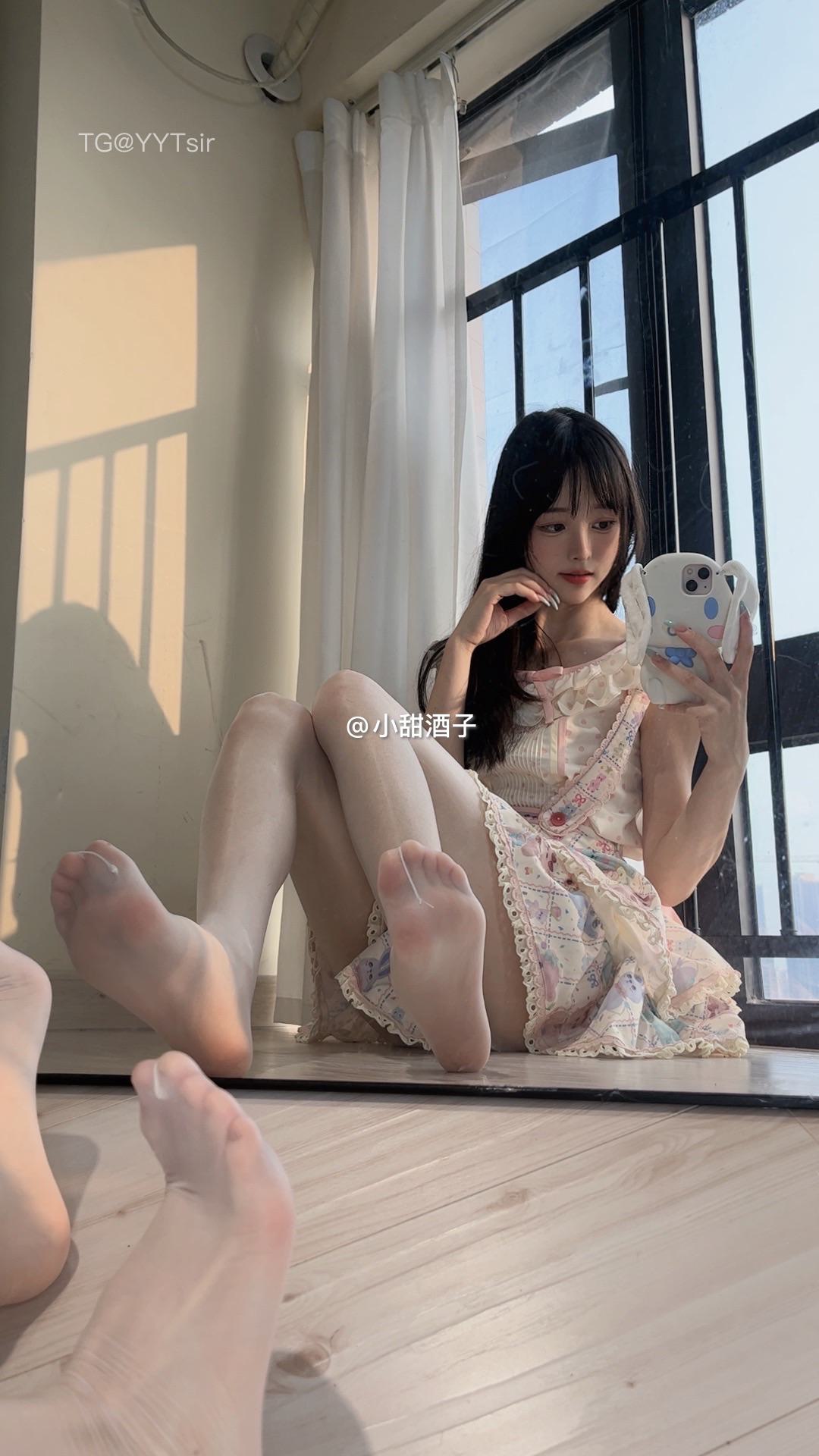 图片[9]-小甜酒子23年至今最新圈内每年699元VIP资源合集[2766P350V＋20个压缩包]-尤妹社