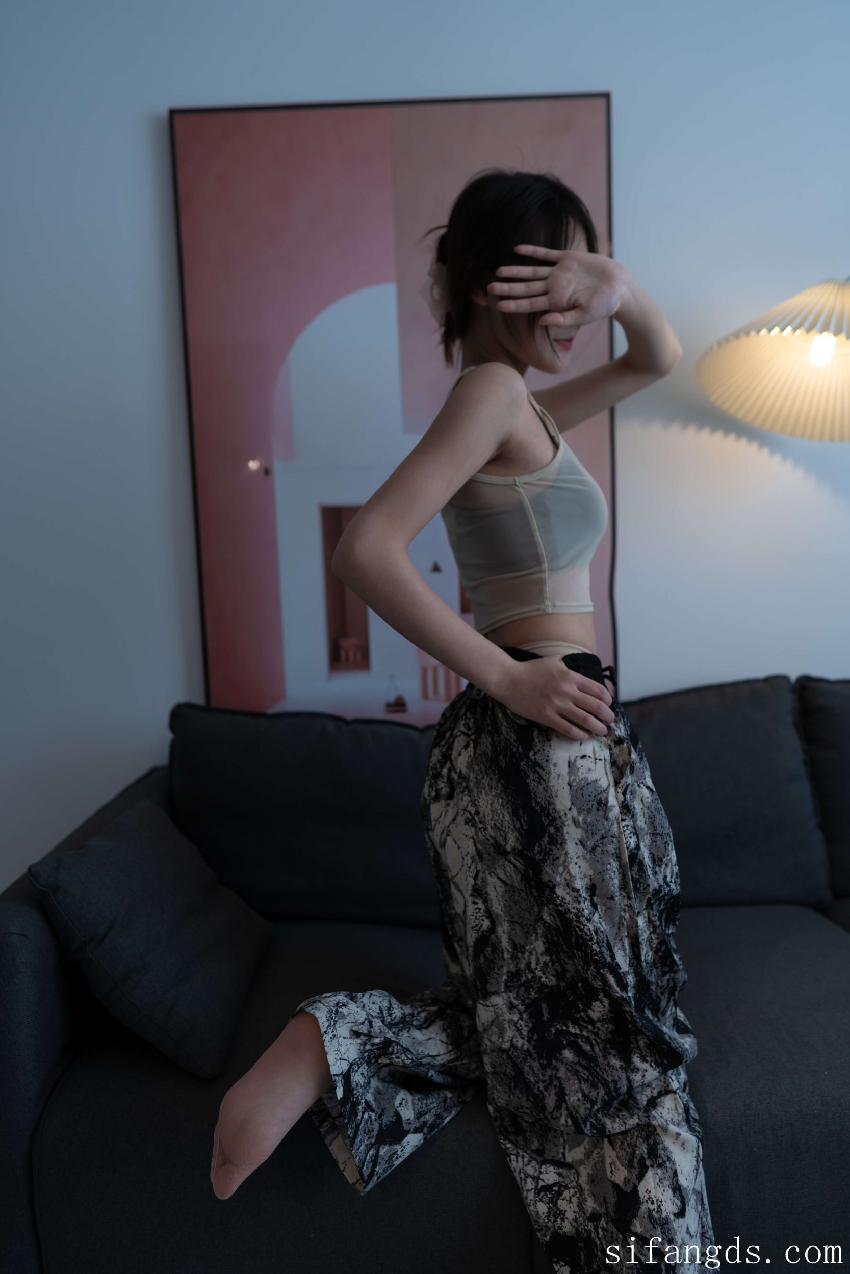 ISS系列 健身女神夏夏 内部私定全裸 M腿+高清花絮[138P1V]-尤妹社