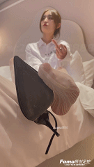 图片[5]-【fama原创足控】清纯妹子白丝网袜尖头高跟特写-尤妹社