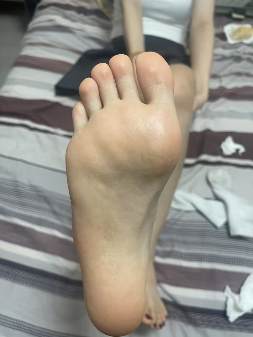 图片[11]-【朵朵原创】素人女大入圈后迅速成为美脚榨j女s[110V]-尤妹社