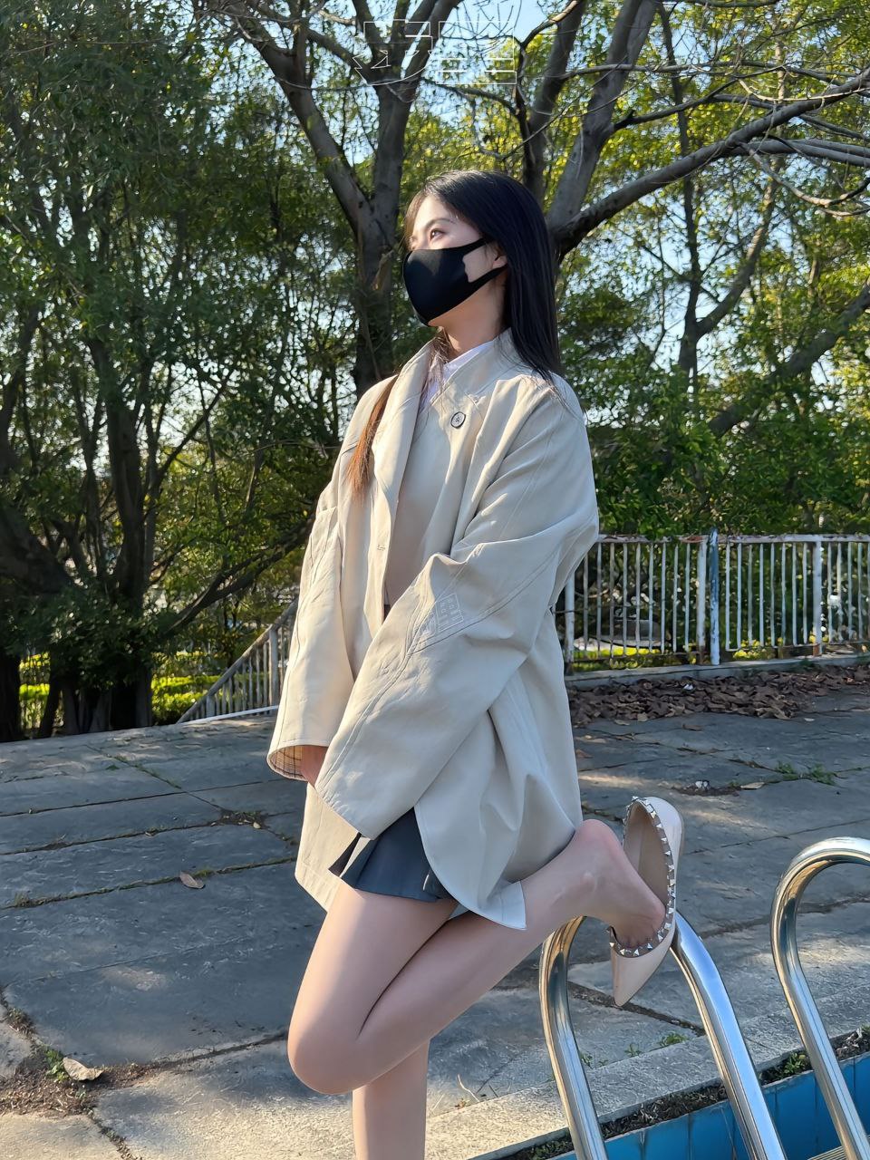 图片[13]-抖音30万粉丝博主步里价值500元定制尺度写真视频＋高清大尺度流出三部[152P19V]-尤妹社