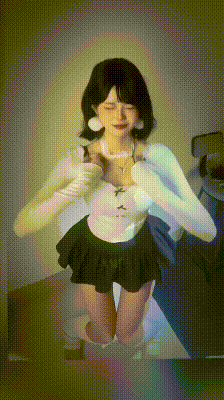 图片[4]-抖音换装高颜值博主【小哭包不哭167万粉丝重金门槛擦边福利[49P7V]-尤妹社