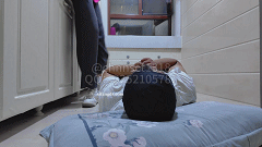 与精神小妹那些年 高颜值嫩妹强制脚丫插嘴坐脸[5V]-尤妹社