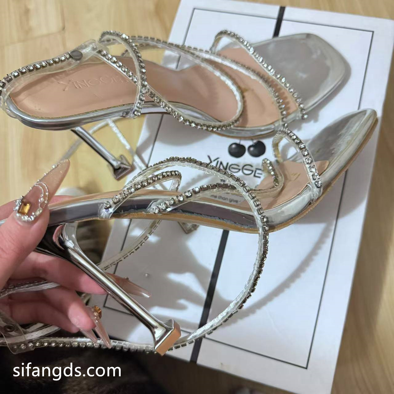 图片[24]-推特超极玉足御姐【一个ren】3月至7月VIP内容[213V93P]-尤妹社