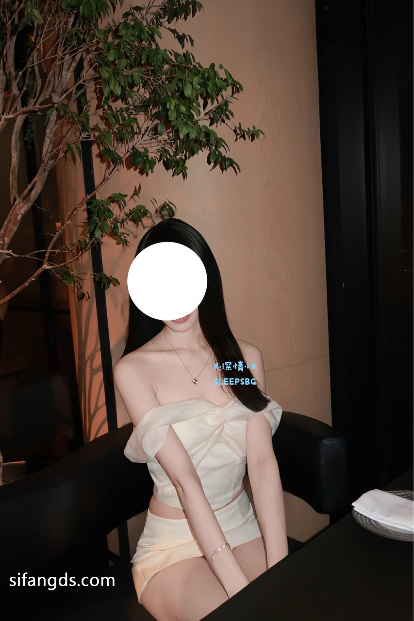 图片[7]-原创大神【小K】高颜小网红,探店后直接拉去玩脚-尤妹社