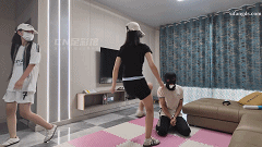 图片[6]-【重磅】与精神小妹的那些年最新付费VIP视频 舔脚 踩脸 腿锁[9V]-尤妹社