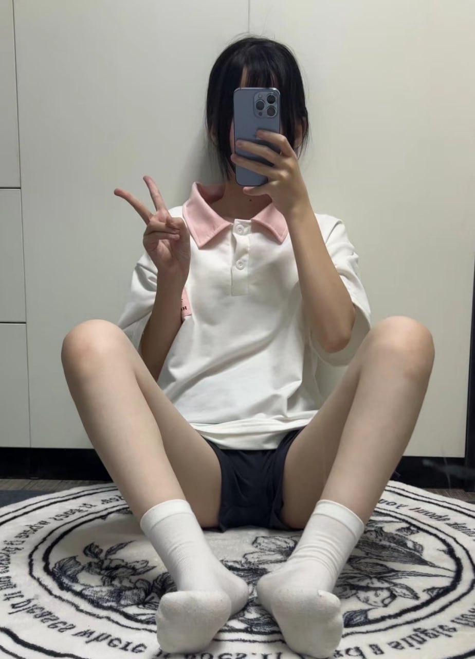 图片[16]-抖音玉足少女博主炸毛可乐-爱吃猪脚饭-福建IP最新定制合集[622P148V]-尤妹社