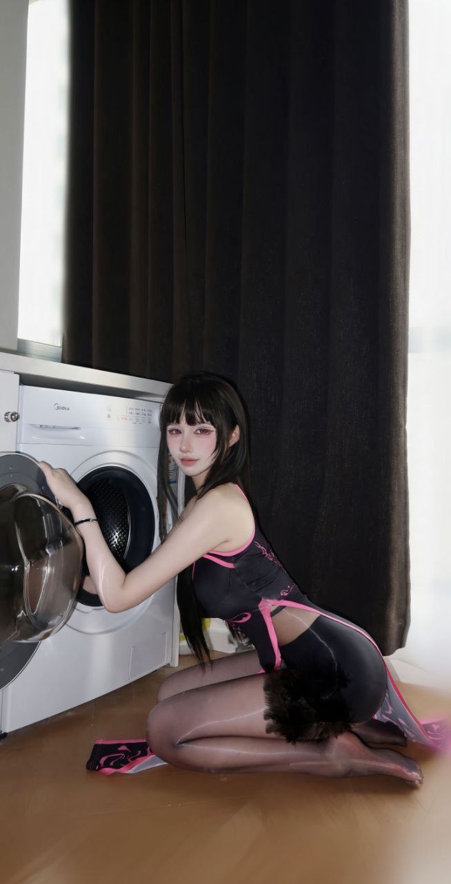 图片[3]-抖音35W粉魔人布偶反差名媛私下金主定制大尺度秀脚[122P12V]-尤妹社