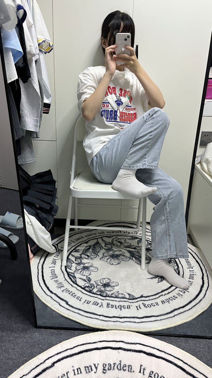 图片[21]-抖音玉足少女博主炸毛可乐-爱吃猪脚饭-福建IP最新定制合集[622P148V]-尤妹社