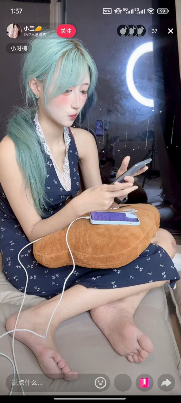 图片[2]-抖音高颜值萌妹芝士小宝重金丝足定制[90P35V]-尤妹社