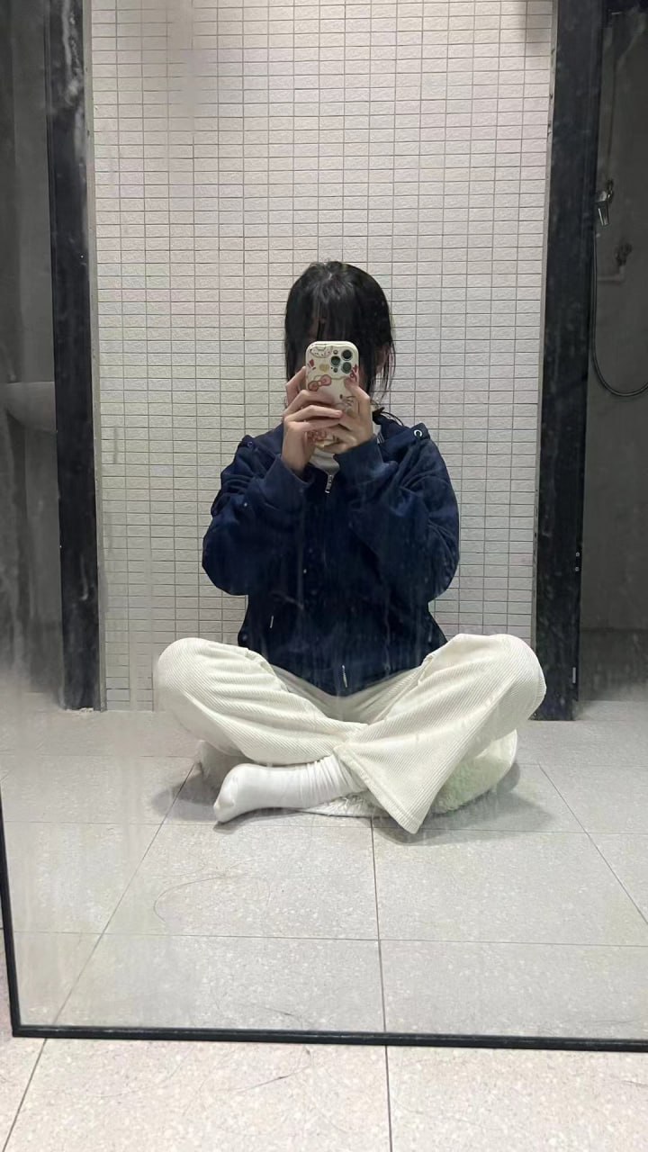 图片[28]-抖音玉足少女博主炸毛可乐-爱吃猪脚饭-福建IP最新定制合集[622P148V]-尤妹社