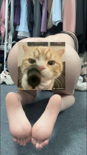 图片[18]-抖音博主爱吃猪脚饭大尺度美脚美臀定制福利[215P22V]-尤妹社