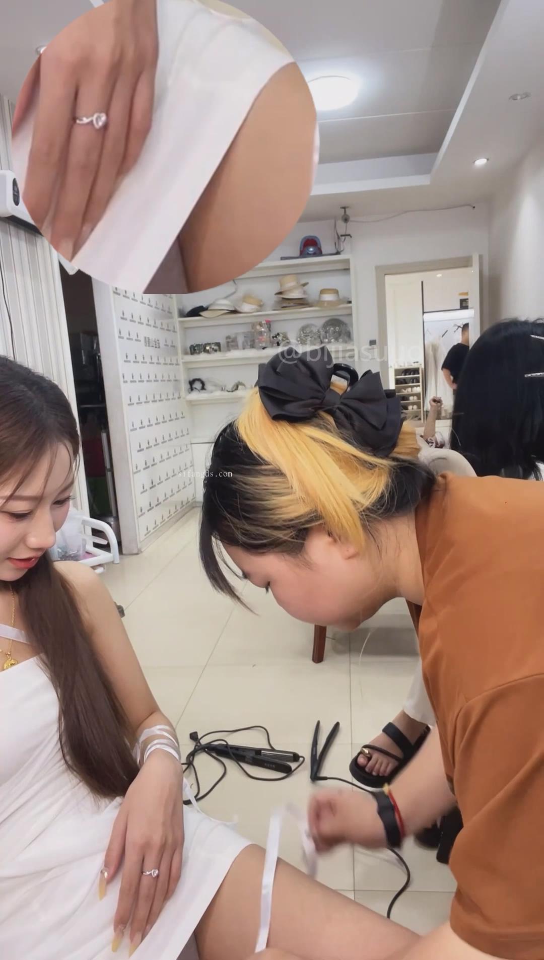 图片[21]-抖音新娘化妆间 婚房 写真 直播走光露点合集8.7G-尤妹社