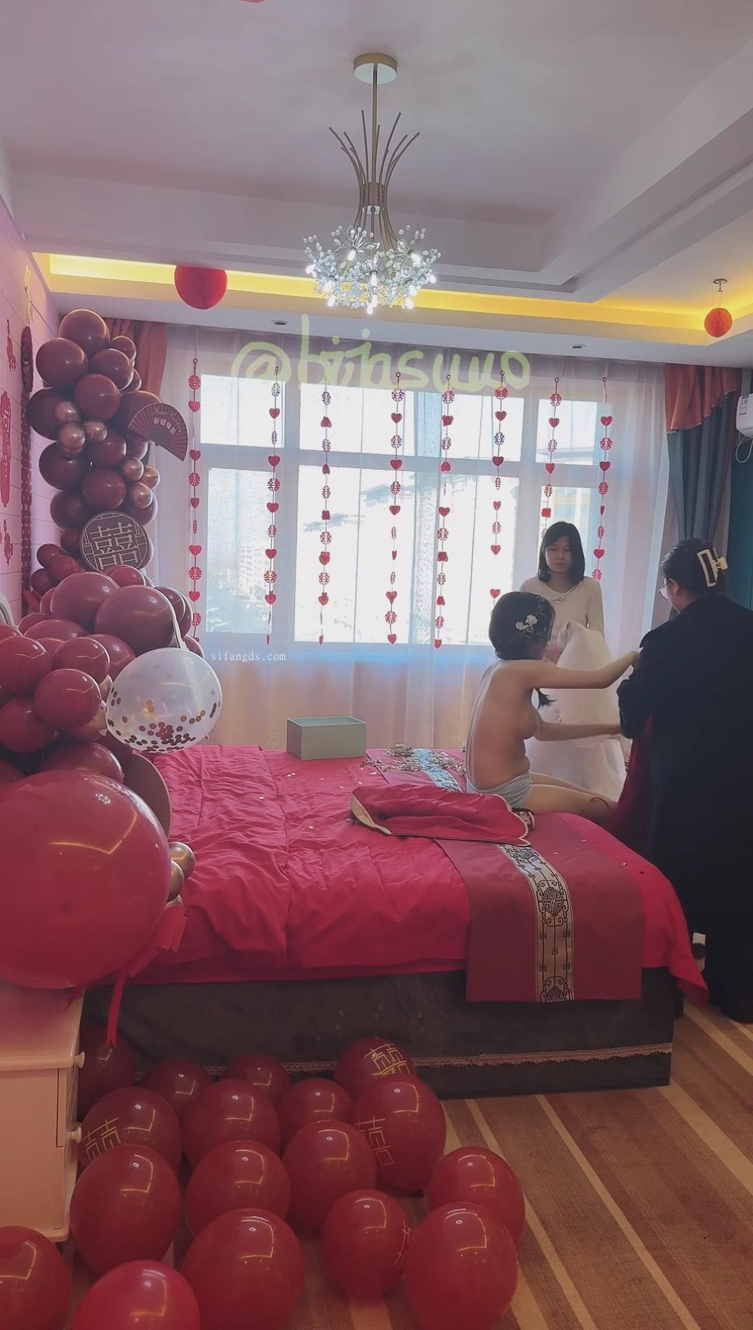 图片[25]-抖音新娘化妆间 婚房 写真 直播走光露点合集8.7G-尤妹社