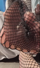 图片[2]-抖音博主咬一口甜甜圈御姐音极品美脚踩踏调教[11V]-尤妹社