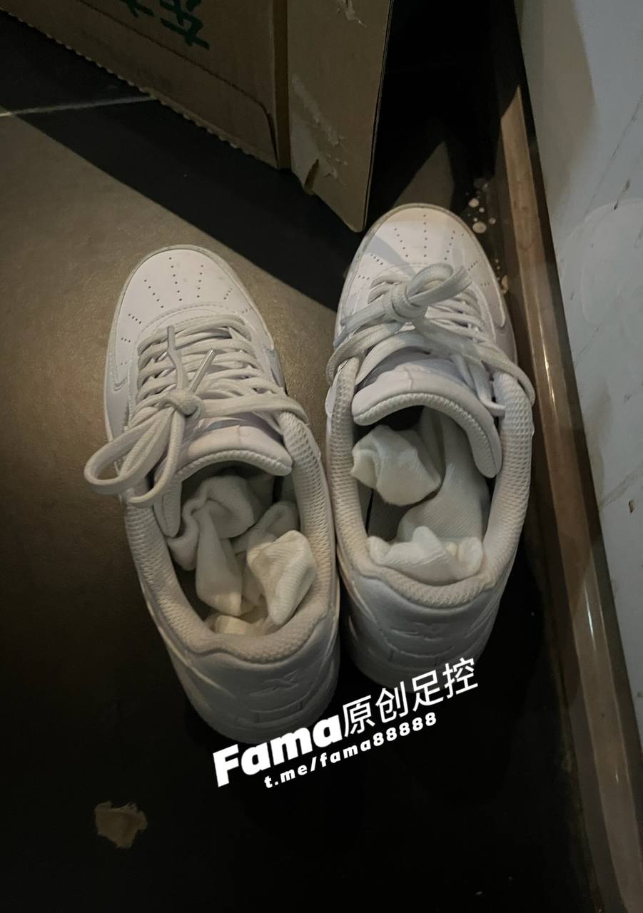 图片[15]-推特优质足控博主FAMA套路同学女大拍摄美脚[60P32V]-尤妹社