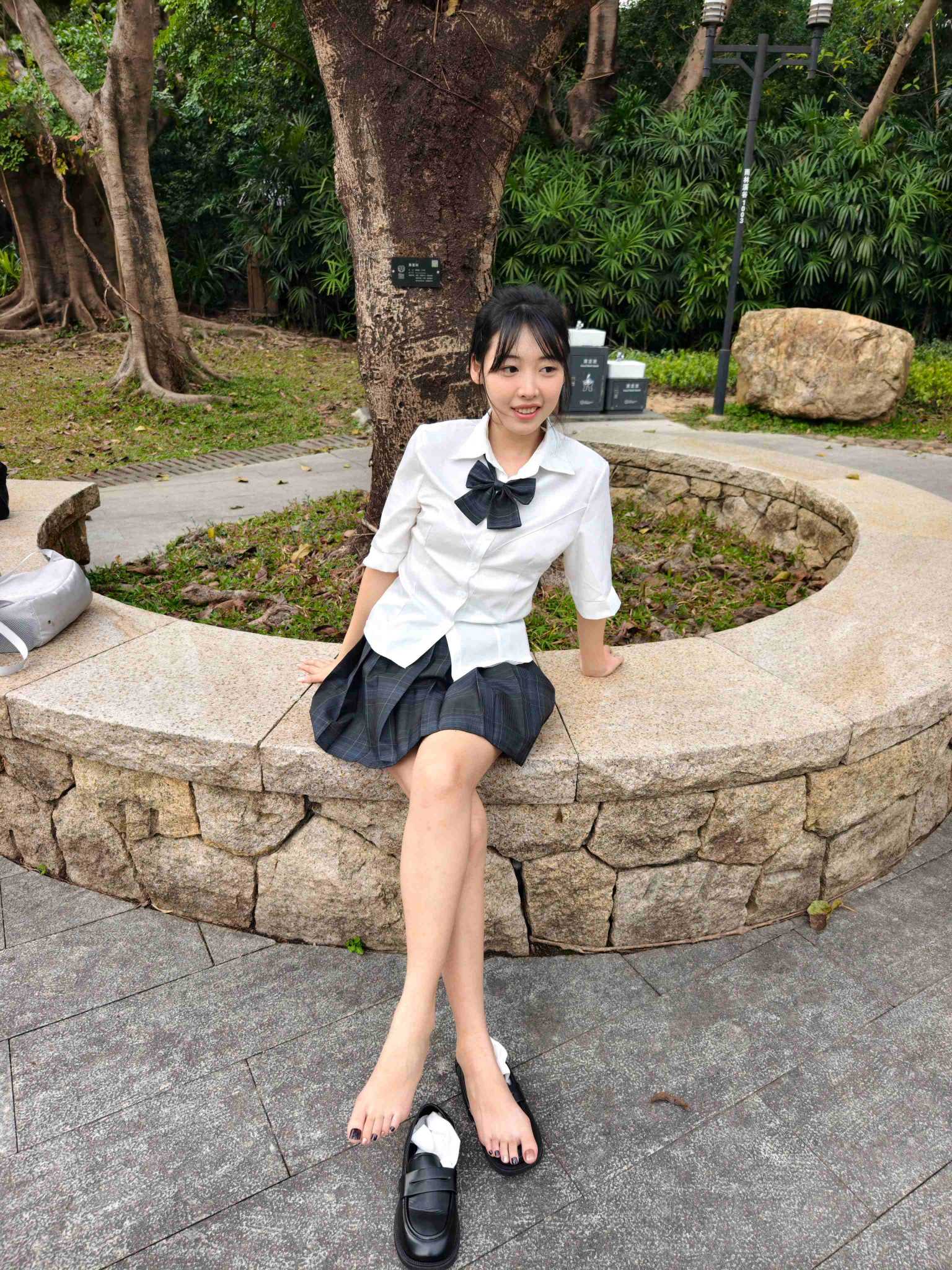 图片[14]-个人摄影师系列多位高颜值素人小姐姐户外美脚摄影含拍摄花絮和成片[168.4G]-尤妹社