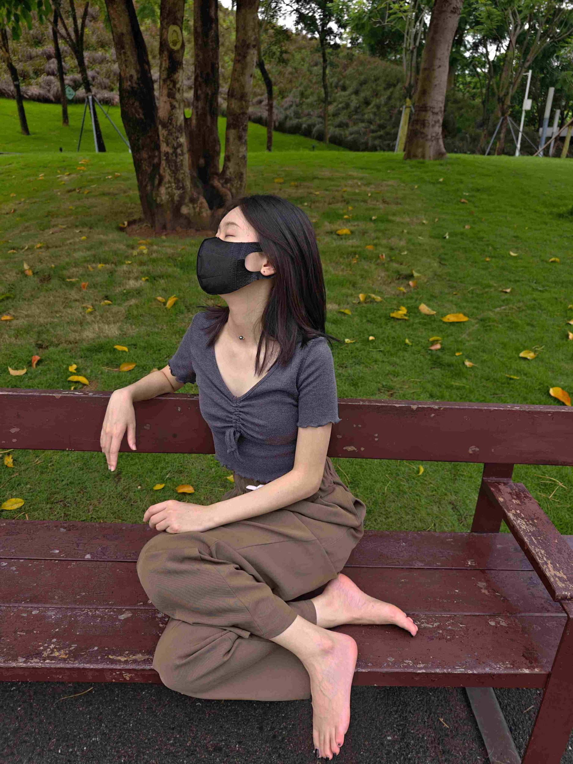 图片[6]-个人摄影师系列多位高颜值素人小姐姐户外美脚摄影含拍摄花絮和成片[168.4G]-尤妹社