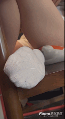 图片[5]-推特优质足控博主FAMA套路同学女大拍摄美脚[60P32V]-尤妹社